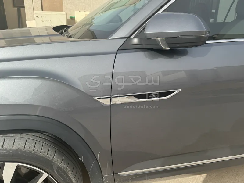 2024 فولكس واجن تيرامونت ار لاين