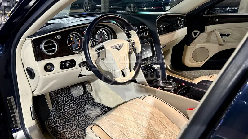 2014 Bentley Continental Flying Spur
