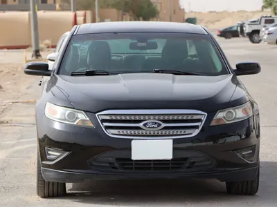 2011 Ford Taurus SEL