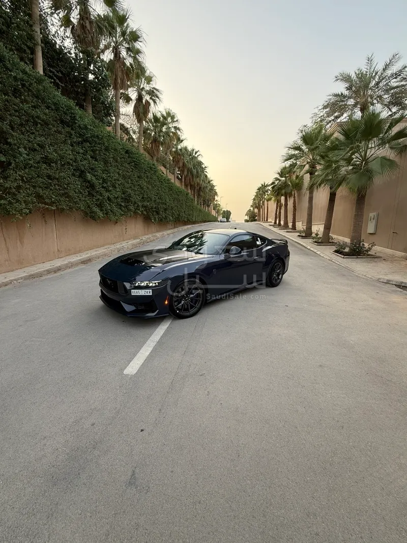 2024 فورد موستانغ دارك هورس