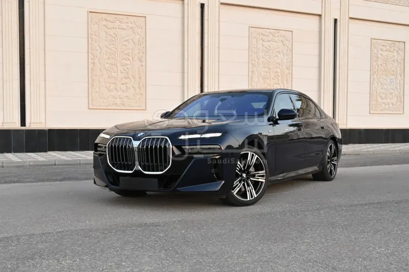 2024 BMW 7 Series 740Li