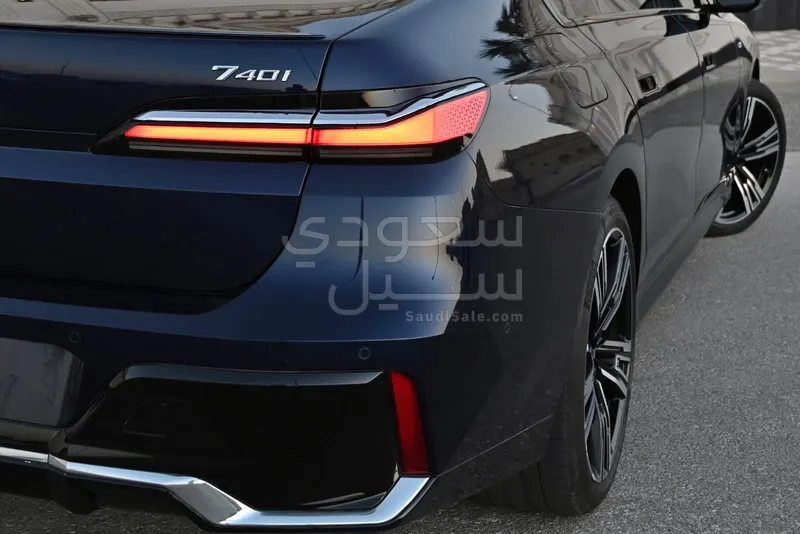 2024 BMW 7 Series 740Li
