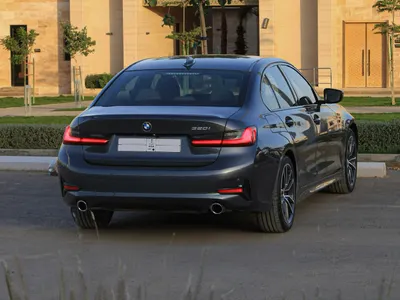 2021 بي ام دبليو الفئة الثالثة 320 أي