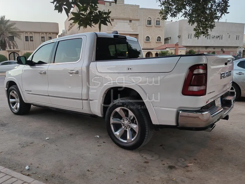 2022 دودج رام 1500 ليمتد