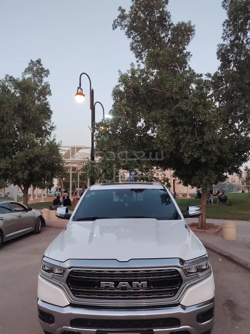 2022 دودج رام 1500 ليمتد