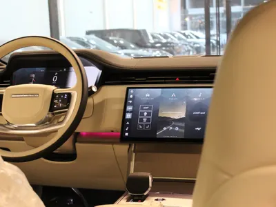 2025 لاند روفر رينج روفر اتش اس اي