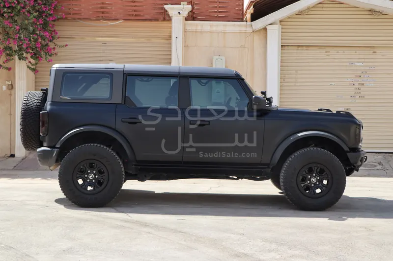 2022 فورد برونكو وايلد تراك