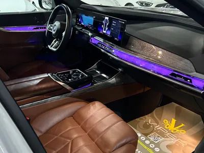 2025 BMW 7 Series 740i