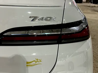 2025 BMW 7 Series 740i