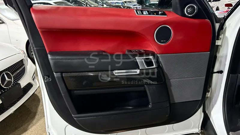 2018 Land Rover Range Rover Sport SVR