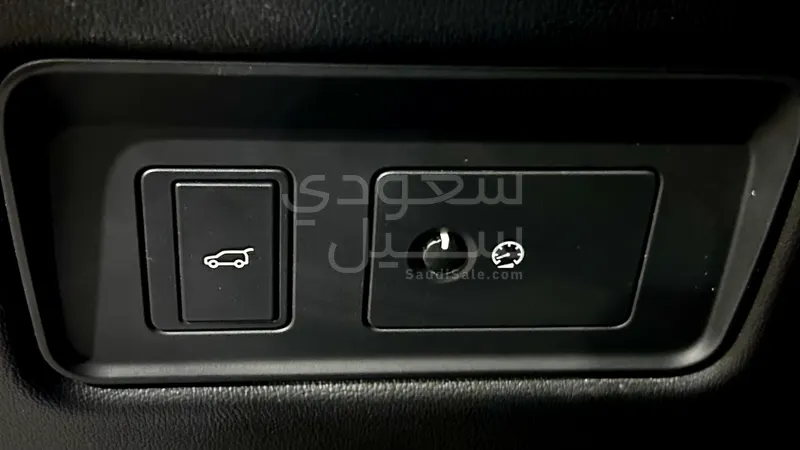 2018 Land Rover Range Rover Sport SVR