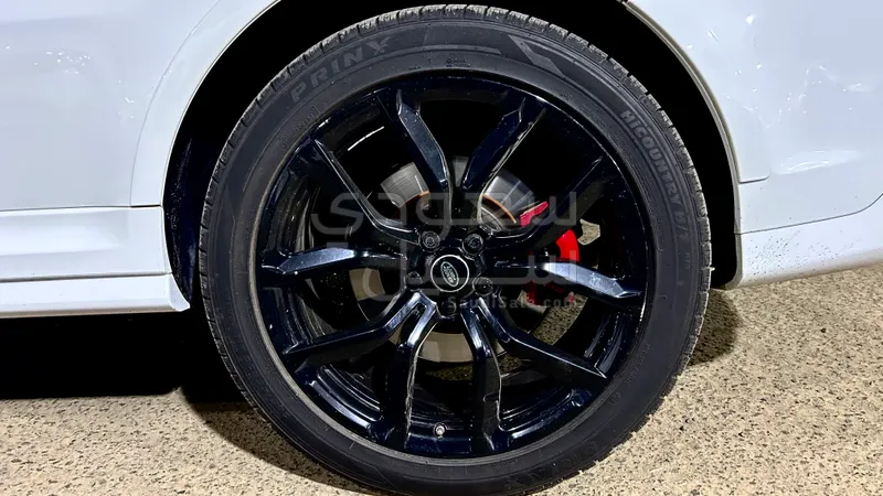 2018 Land Rover Range Rover Sport SVR