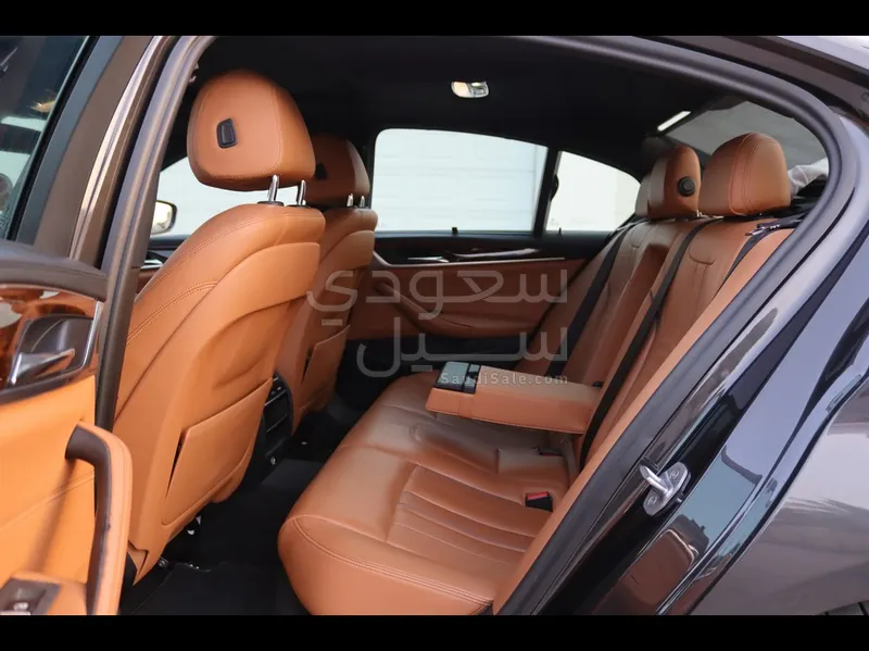 2017 BMW 5 Series 530i
