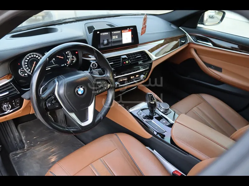 2017 BMW 5 Series 530i