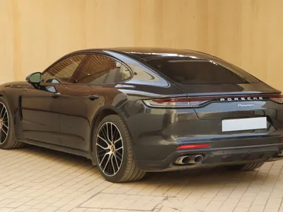 2022 Porsche Panamera