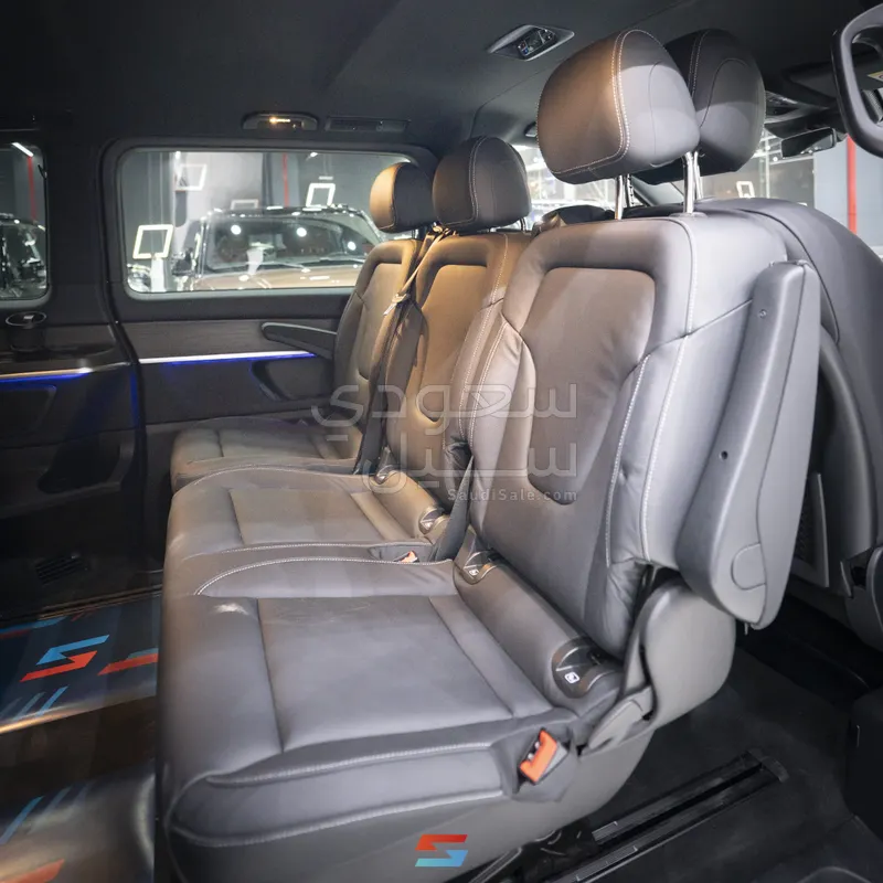 2026 Mercedes-Benz V 300
