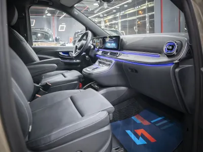 2026 Mercedes-Benz V 300