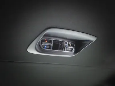 2026 Mercedes-Benz V 300