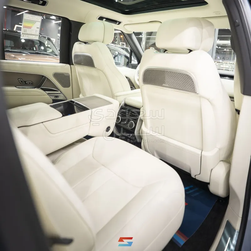 2026 Land Rover Range Rover Autobiography