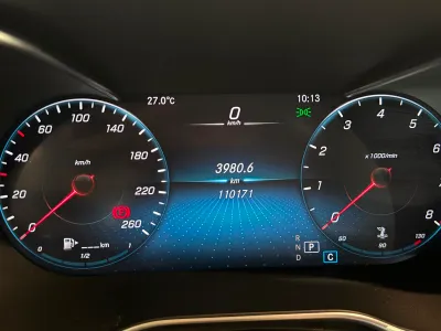 2021 مرسيدس - بنز جي إل سي 300 كوبيه