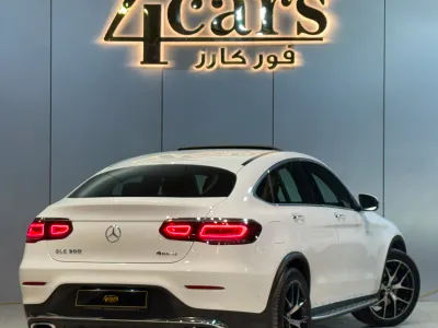 2021 مرسيدس - بنز جي إل سي 300 كوبيه
