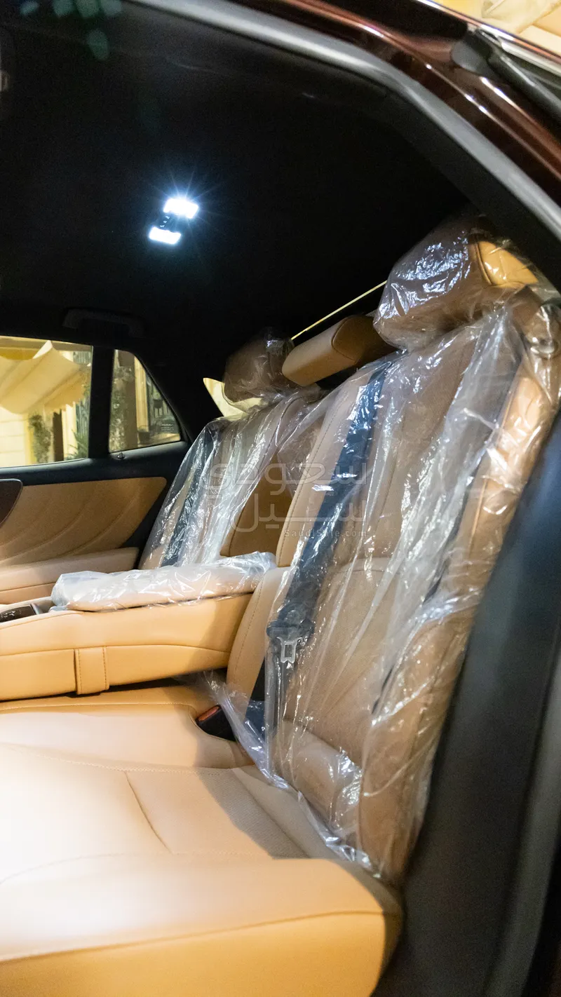 2022 Lexus LS 350