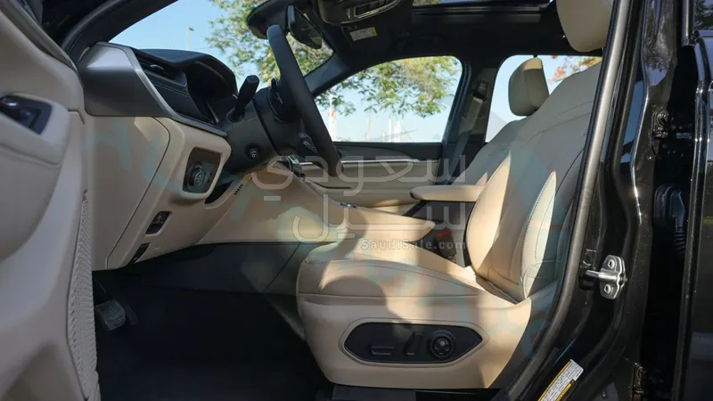 2025 Jeep Grand Cherokee Limited blus
