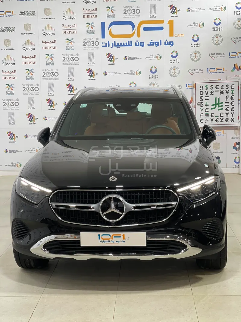 2025 Mercedes-Benz GLC 300