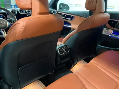 2025 Mercedes-Benz GLC 300