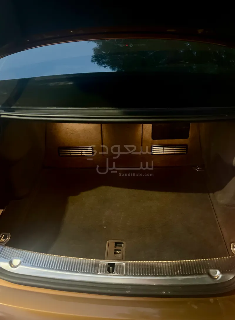2012 Audi A8