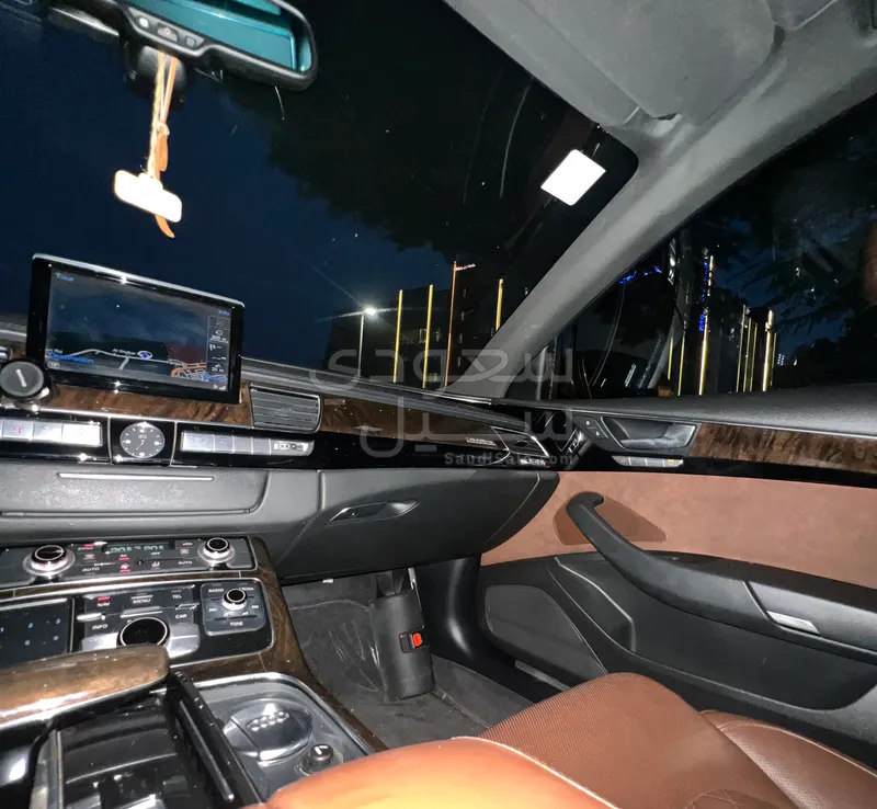 2012 Audi A8