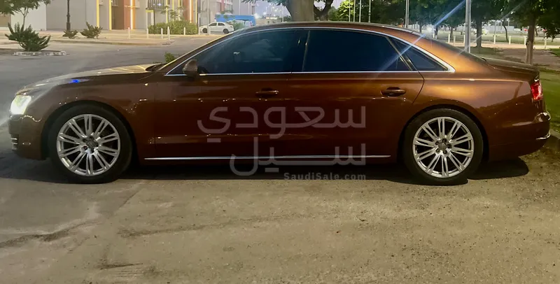 2012 Audi A8