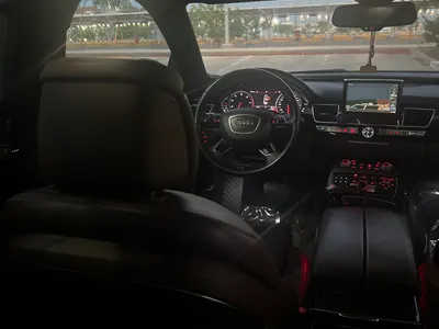 2012 Audi A8
