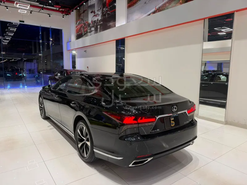 2024 Lexus LS 350