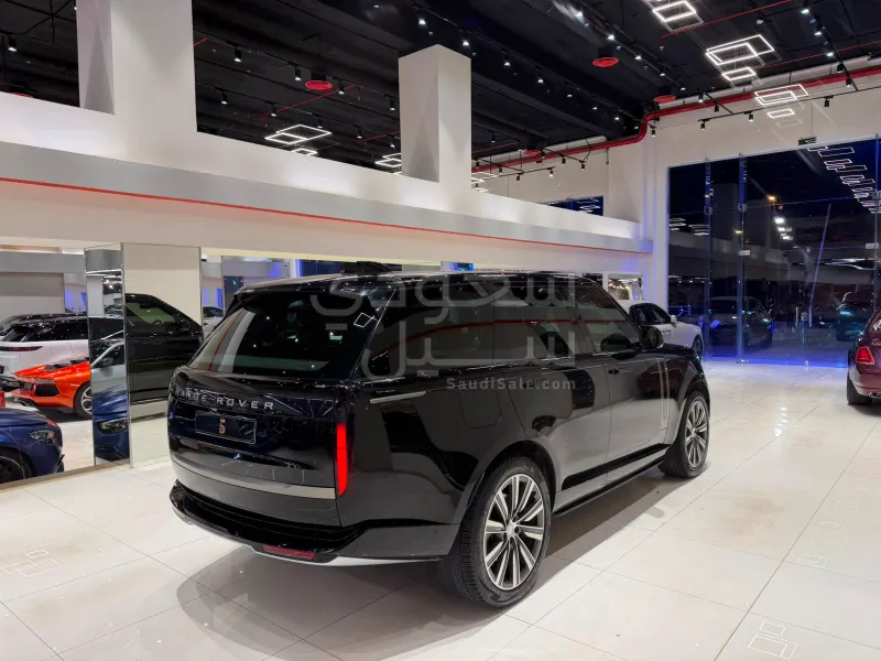 2024 Land Rover Range Rover HSE