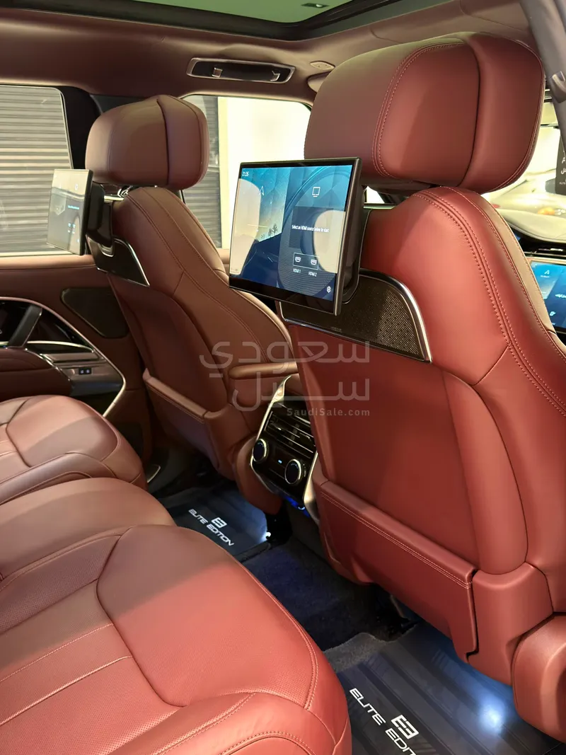 2024 لاند روفر رينج روفر اوتوبيوغرافي