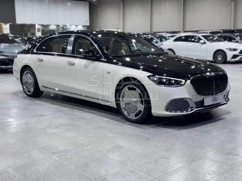 2022 مرسيدس - بنز إس 680 مايباخ