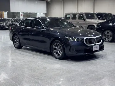2024 BMW 5 Series 520i