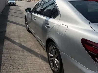 2013 لكزس إل إس 460