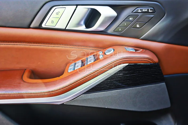2019 BMW X Series 7