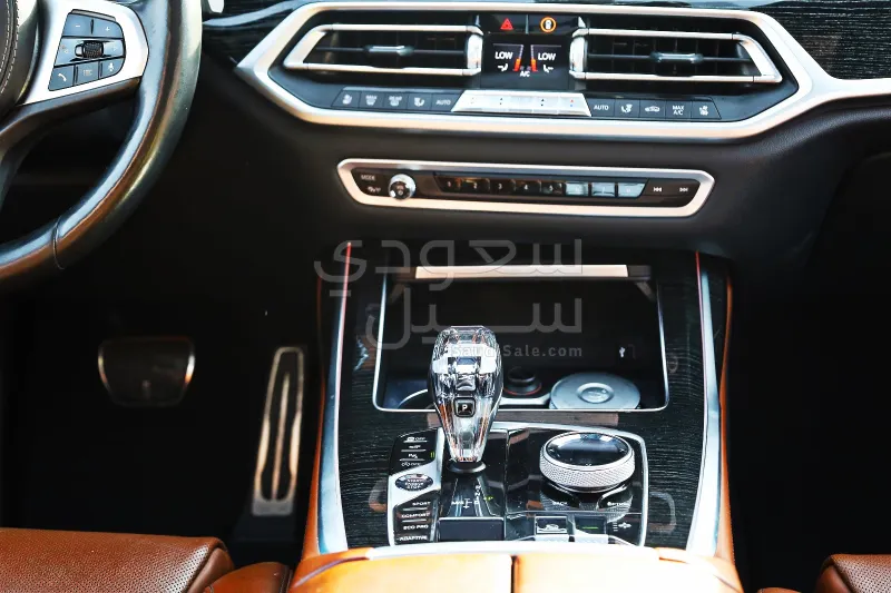 2019 BMW X Series 7