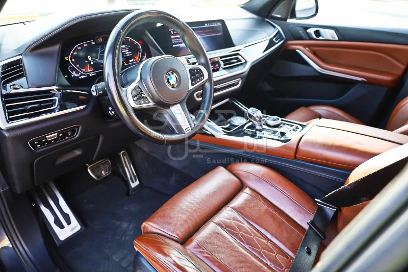 2019 BMW X Series 7