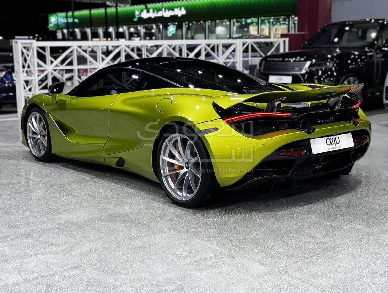 2022 McLaren 720 S
