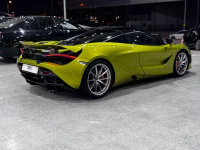 2022 McLaren 720 S