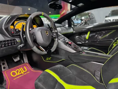 2016 Lamborghini Aventador SV