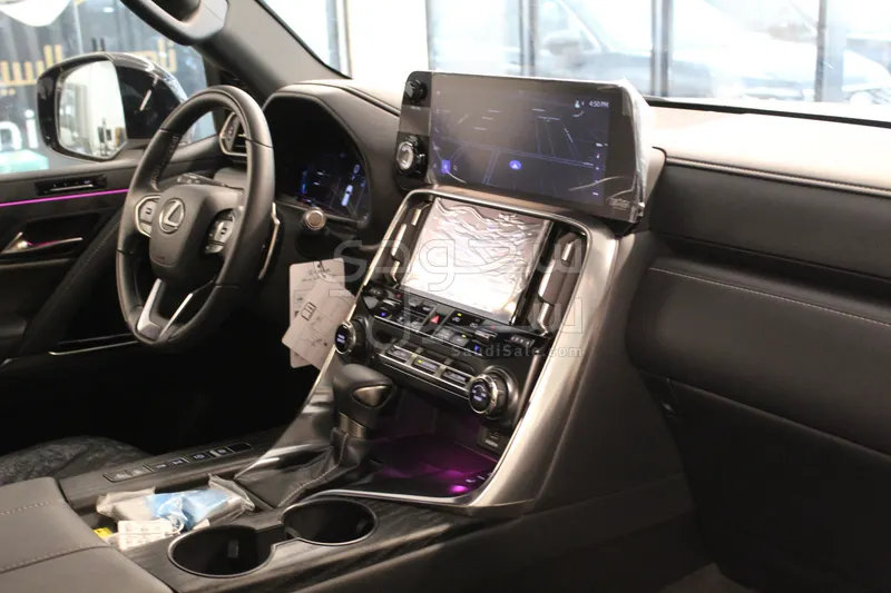 2025 Lexus LX 600 off road