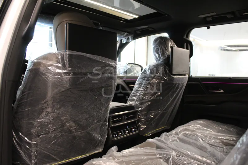 2025 Lexus LX 600 off road