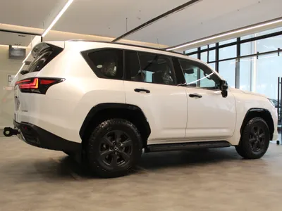 2025 Lexus LX 600 off road