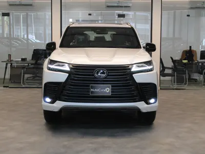 2025 Lexus LX 600 off road