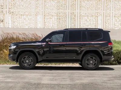 2022 Toyota Land Cruiser GR sport